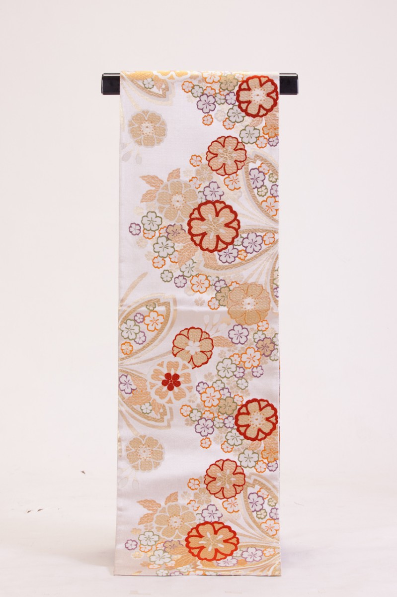刺繍　しだれ桜に花丸4