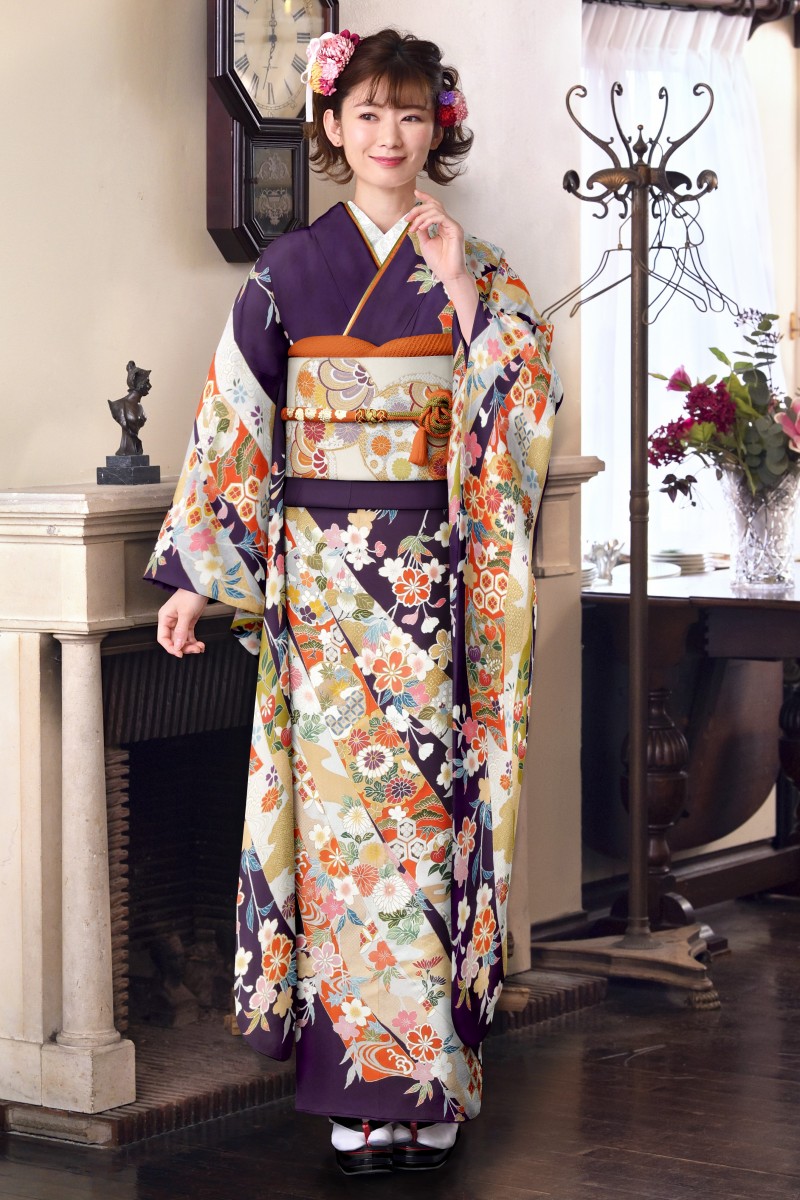 束ね熨斗目に草花1