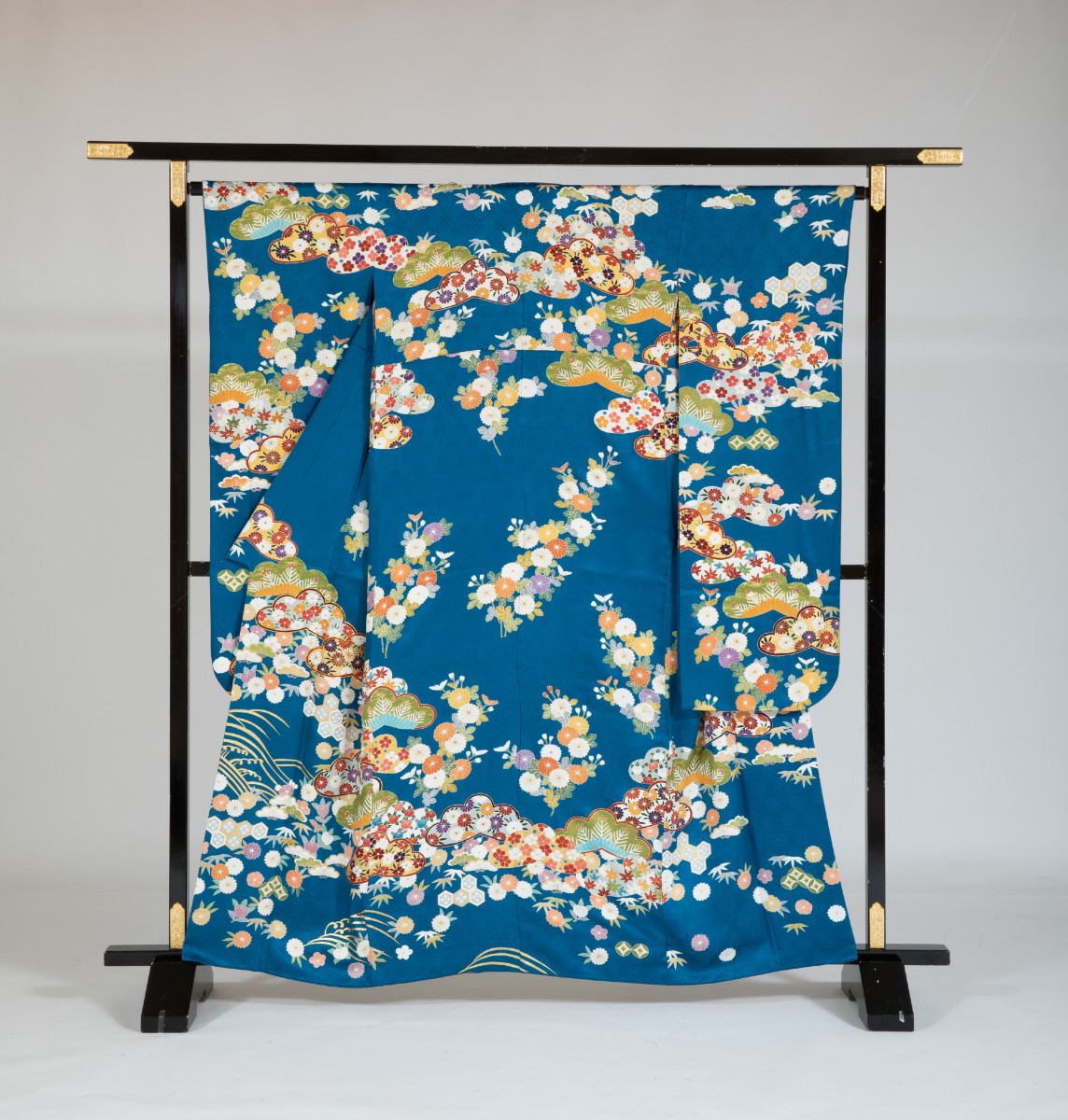 松取りに小花文様3